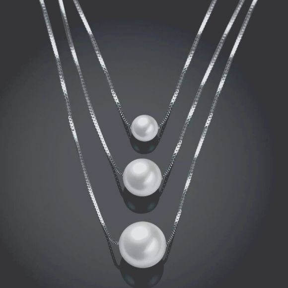 Pearl Three Layered Necklace - Picture 1 of 6